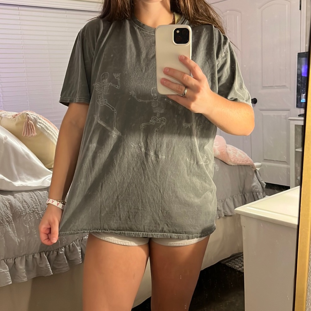 Urban outfitters t-shirt